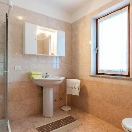 Gorgeous Apartment In Fazana With Wifi Fazana