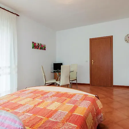 Gorgeous Apartment In Fazana With Wifi Apartment Fazana